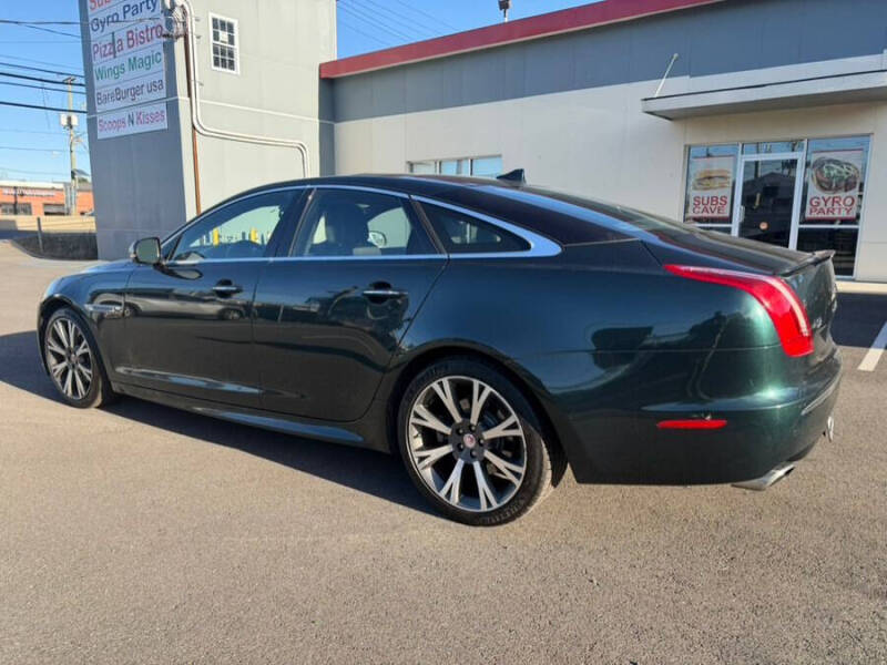 2015 Jaguar XJ