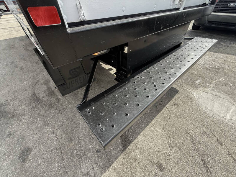 2017 Ford E-Series E-350 SD