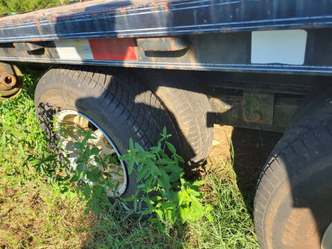 2007 unknown flat trailer