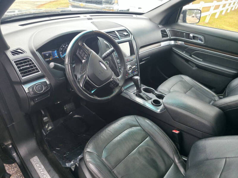 2017 Ford Explorer Limited