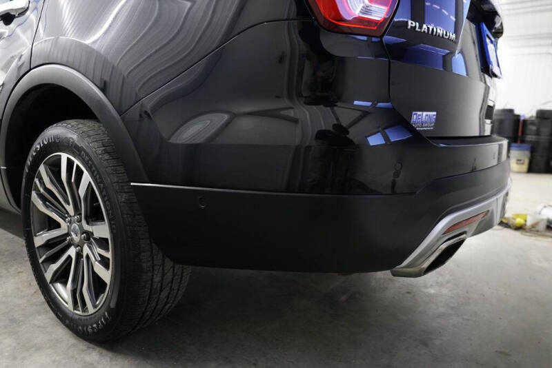 2017 Ford Explorer Platinum