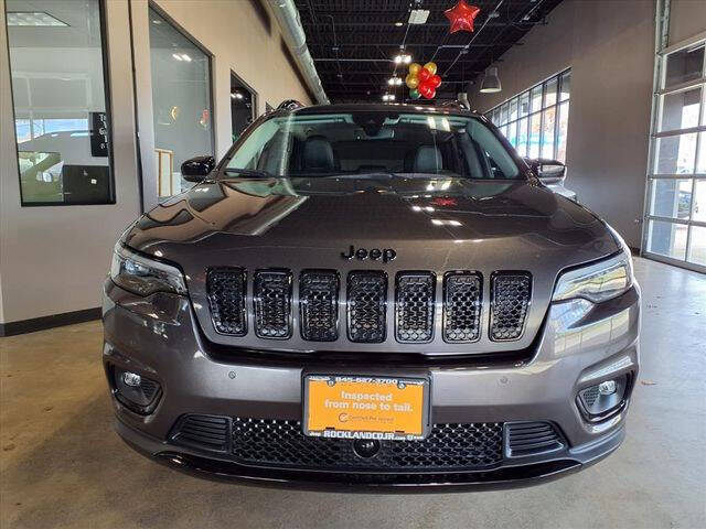 2023 Jeep Cherokee Altitude Lux