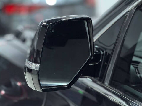 2019 Cadillac Escalade ESV Premium Luxury