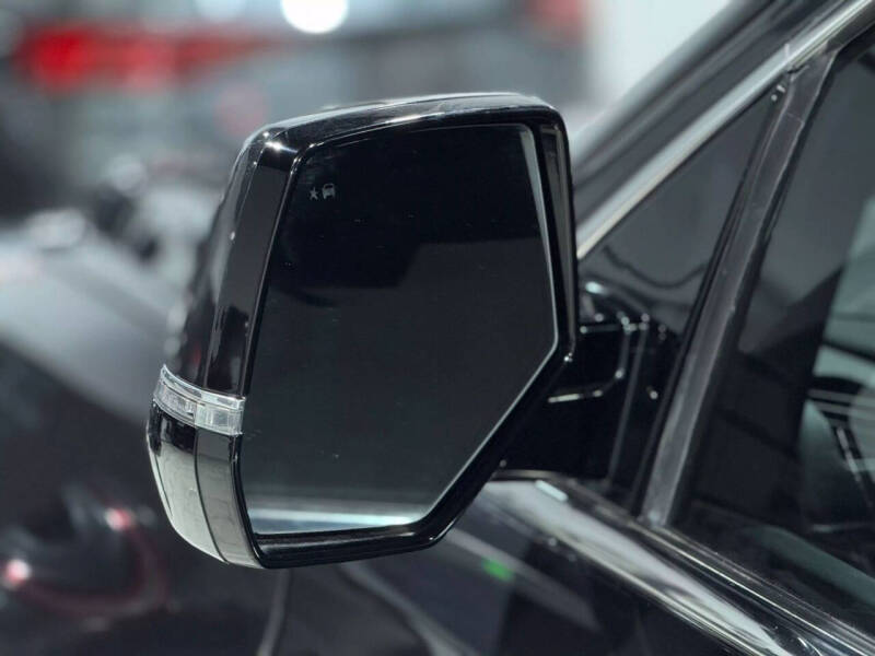 2019 Cadillac Escalade ESV Premium Luxury