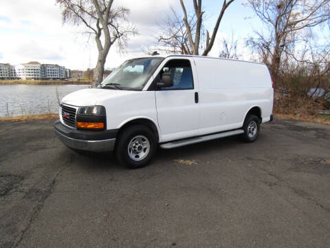 2023 GMC Savana 2500