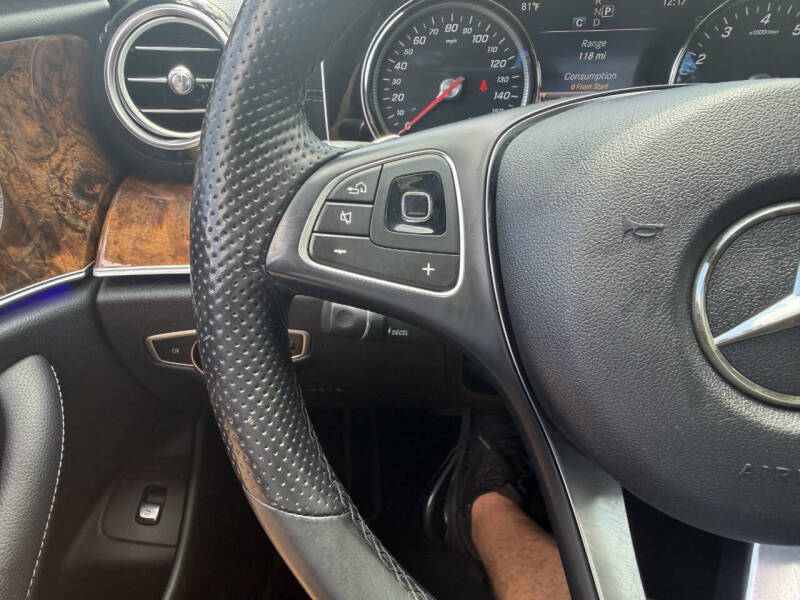2017 Mercedes-Benz E-Class E 300 4MATIC