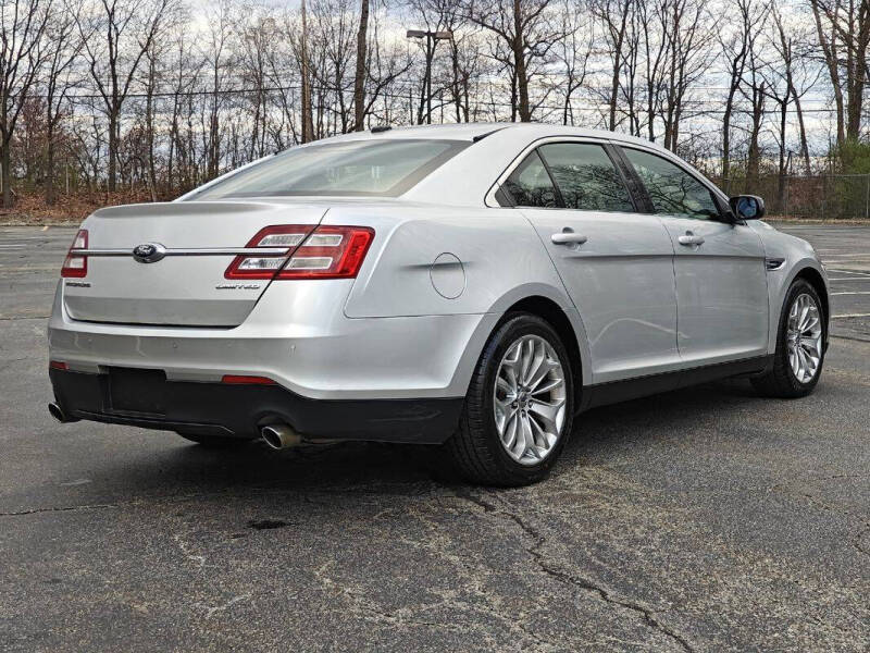 2014 Ford Taurus Limited