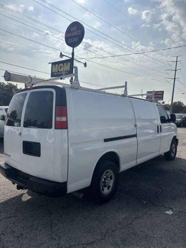 2011 Chevrolet Express 3500