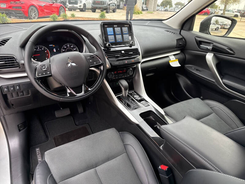 2025 Mitsubishi Eclipse Cross SE