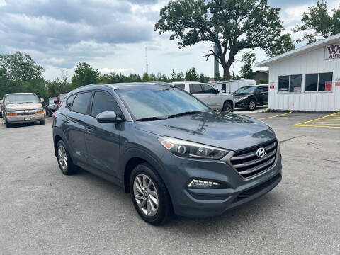 2016 Hyundai Tucson SE