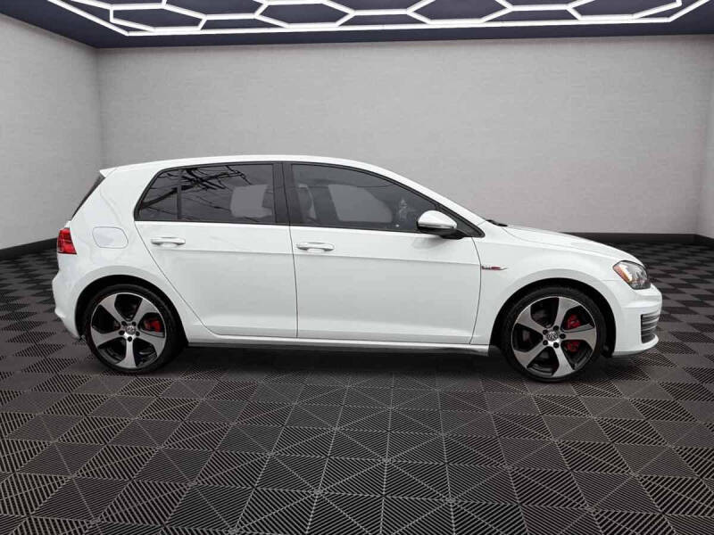 2016 Volkswagen Golf GTI