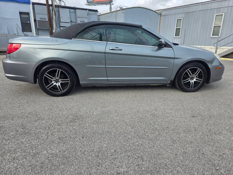 2008 Chrysler Sebring LX