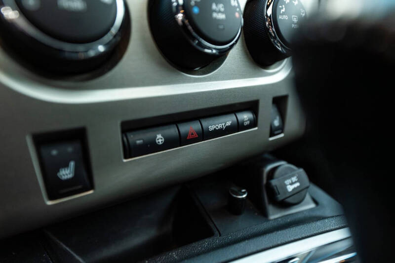 2012 Dodge Challenger SRT8 - Photo 110