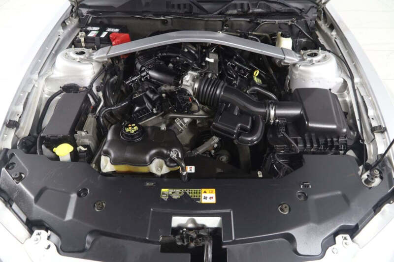 2011 Ford Mustang V6 Premium