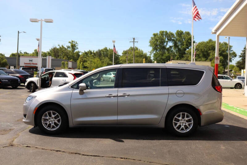 2020 Chrysler Pacifica Touring