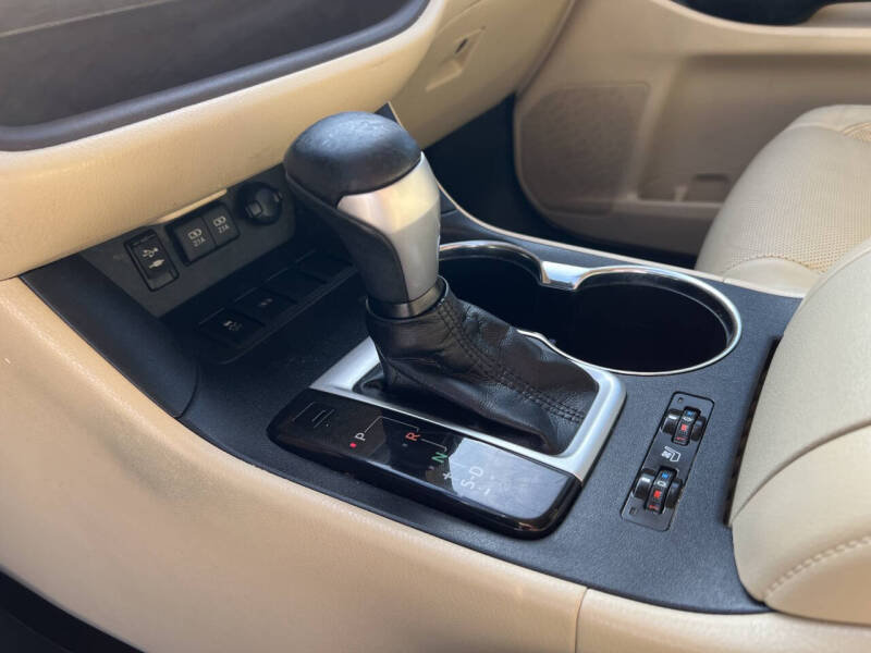 2018 Toyota Highlander Limited Platinum