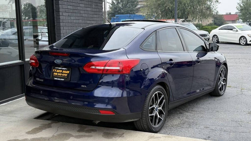 2017 Ford Focus SEL