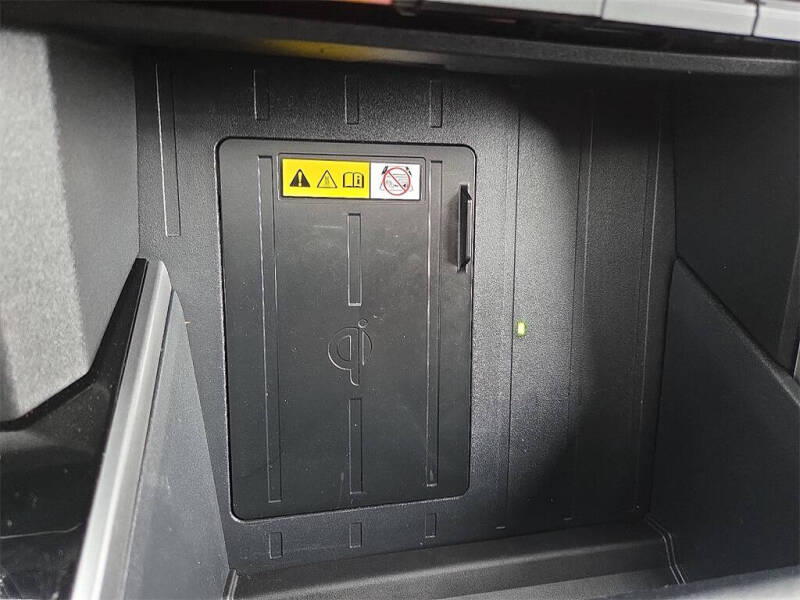 2023 Toyota Sequoia SR5