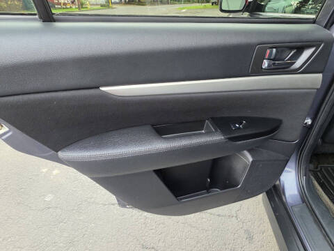 2014 Subaru Outback 2.5i Premium