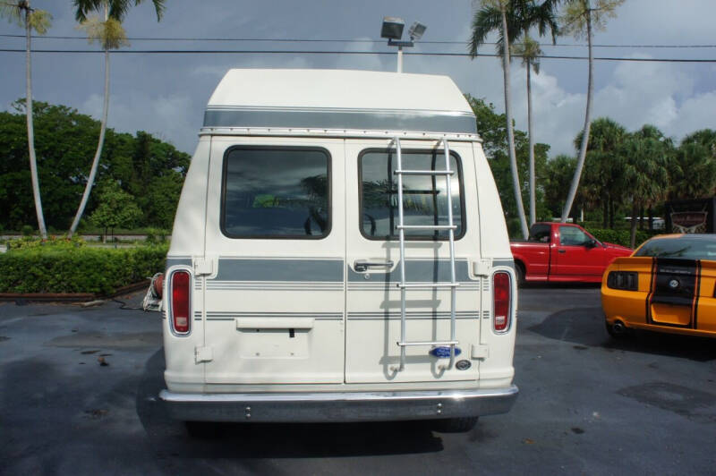 1990 Ford E-Series E-150