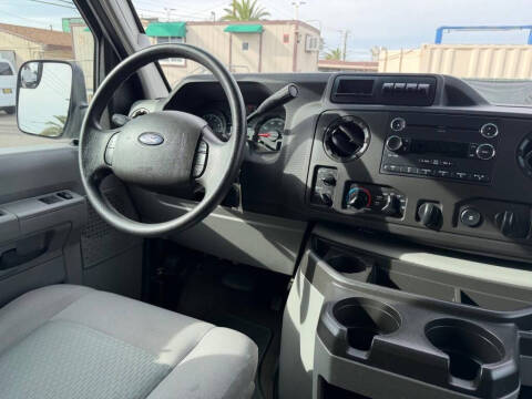 2014 Ford E-Series E-250