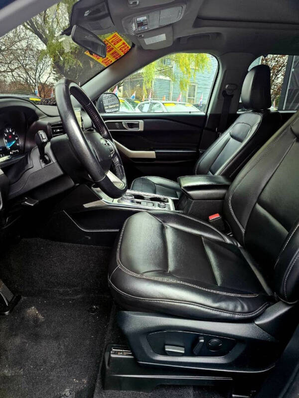 2021 Ford Explorer XLT