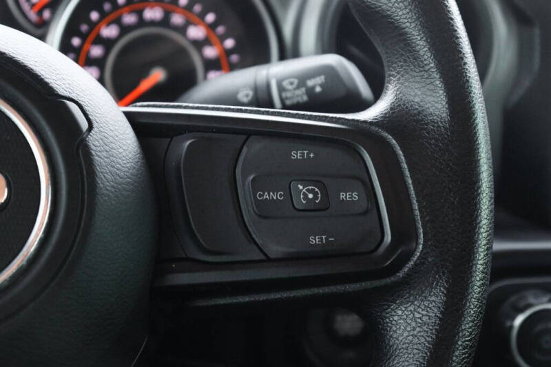 2022 Jeep Gladiator Sport