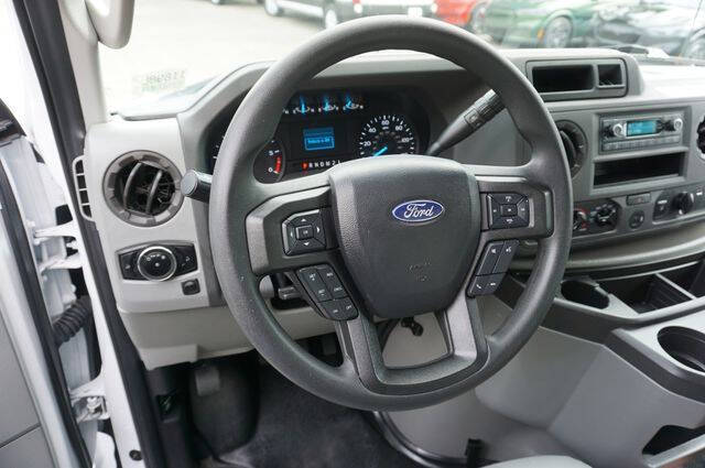 2024 Ford E-Series