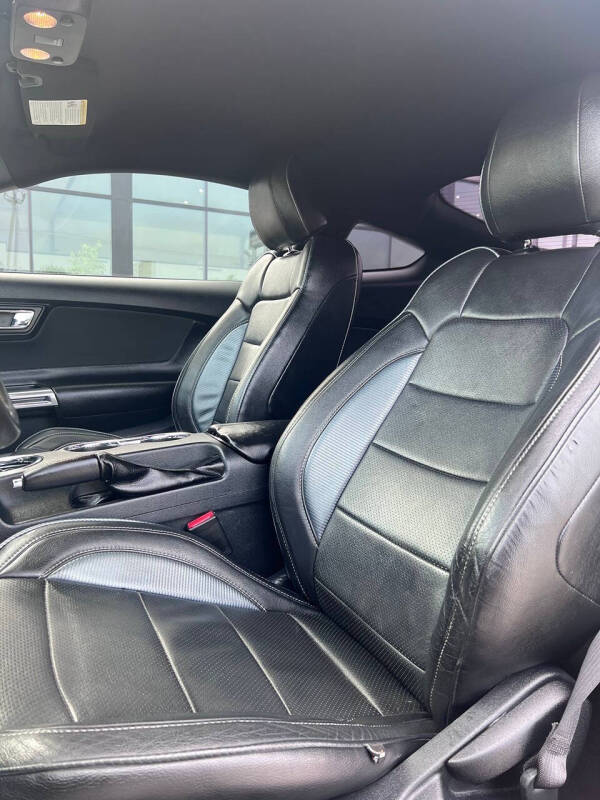 2015 Ford Mustang EcoBoost Premium