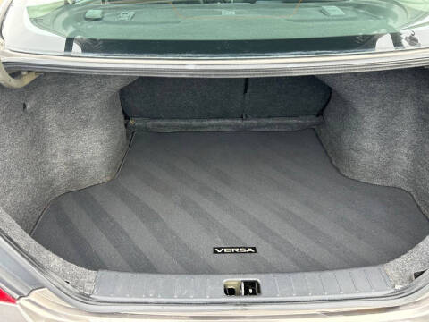 2014 Nissan Versa 1.6 S