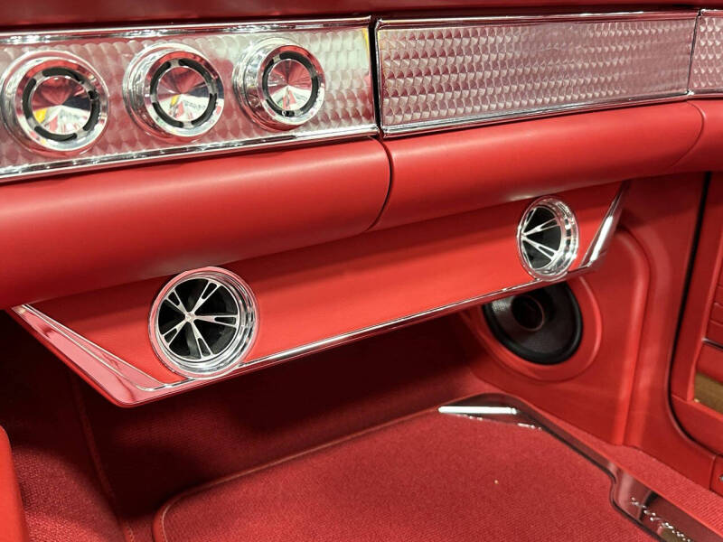 1956 Ford Thunderbird