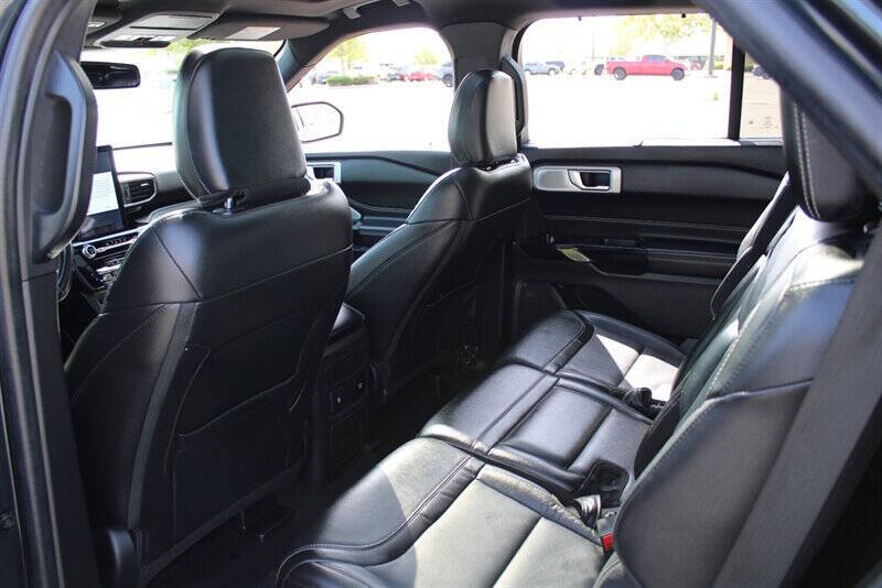 2022 Ford Explorer ST