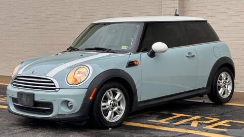 2013 MINI Hardtop for sale at Carland Auto Sales INC. in Portsmouth VA