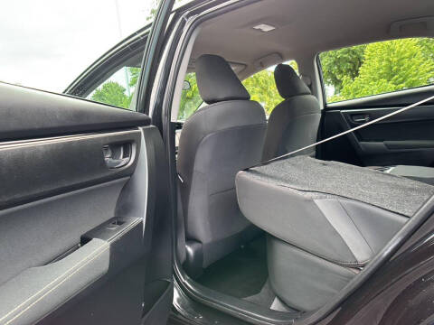 2017 Toyota Corolla LE