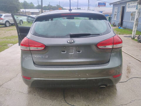 2016 Kia Forte5 LX