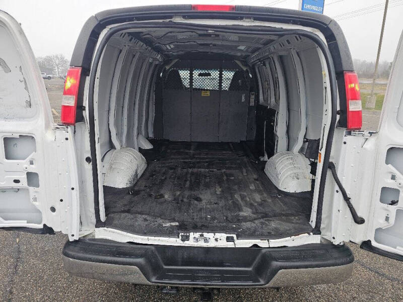 2017 Chevrolet Express 2500