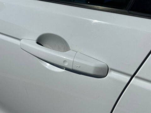 2020 Land Rover Discovery Sport P250 Standard