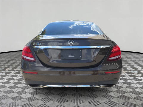 2018 Mercedes-Benz E-Class E 300