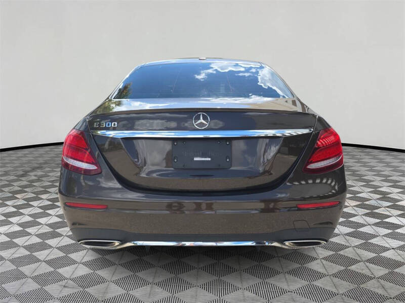 2018 Mercedes-Benz E-Class E 300