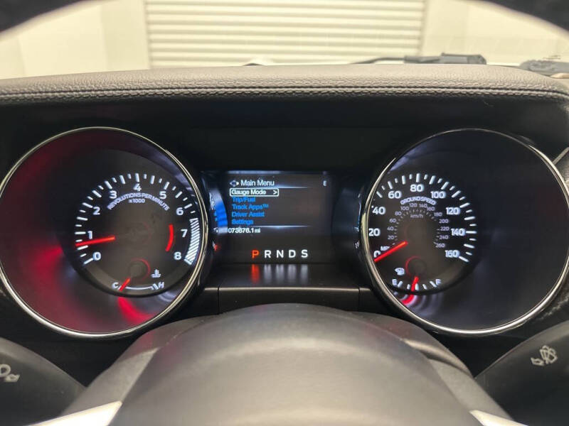 2017 Ford Mustang V6