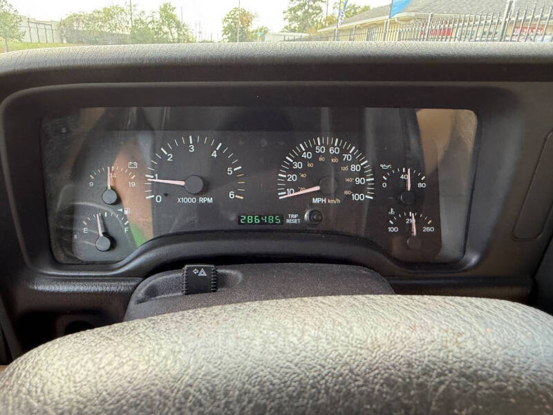 2001 Jeep Cherokee Sport