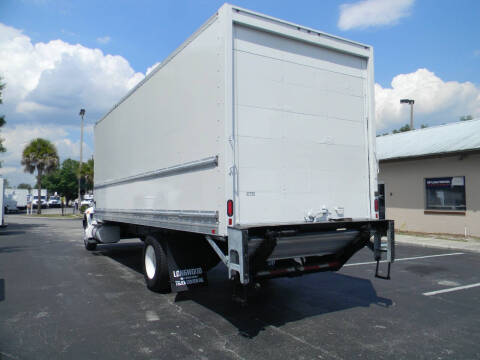 2018 International DuraStar 4300