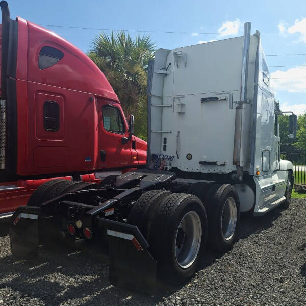 2007 Freightliner Century