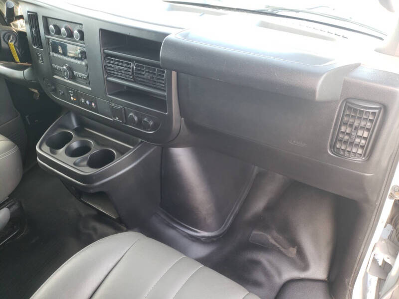 2019 Chevrolet Express 2500