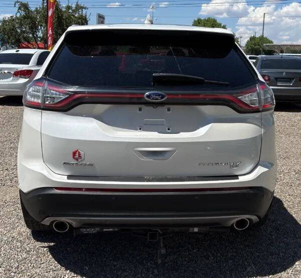 2017 Ford Edge Titanium