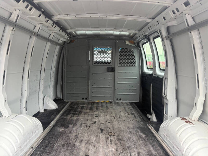 2013 GMC Savana 2500