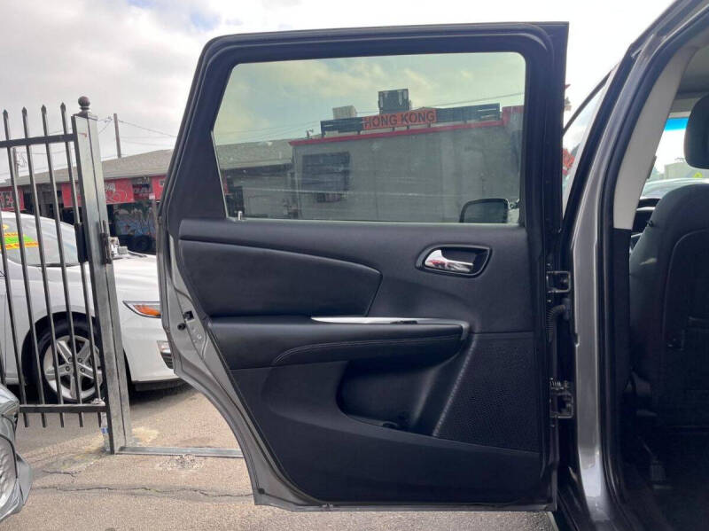 2012 Dodge Journey SXT