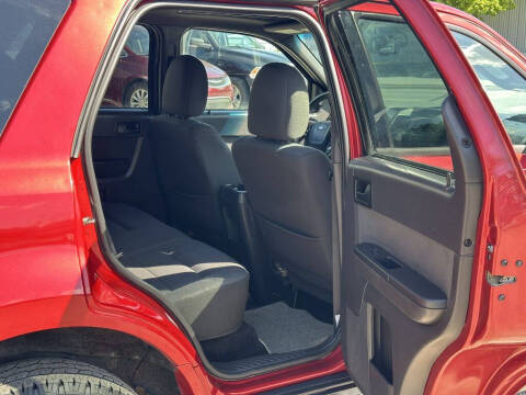 2011 Ford Escape XLT