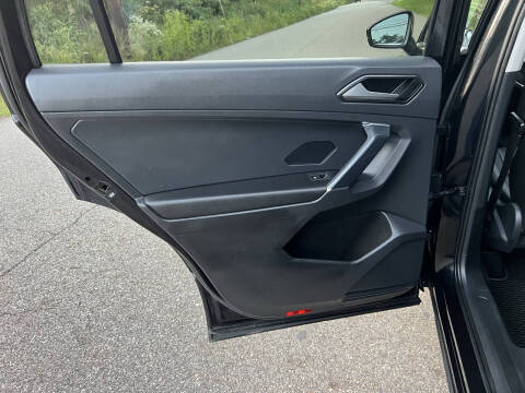 2018 Volkswagen Tiguan 2.0T SEL 4Motion