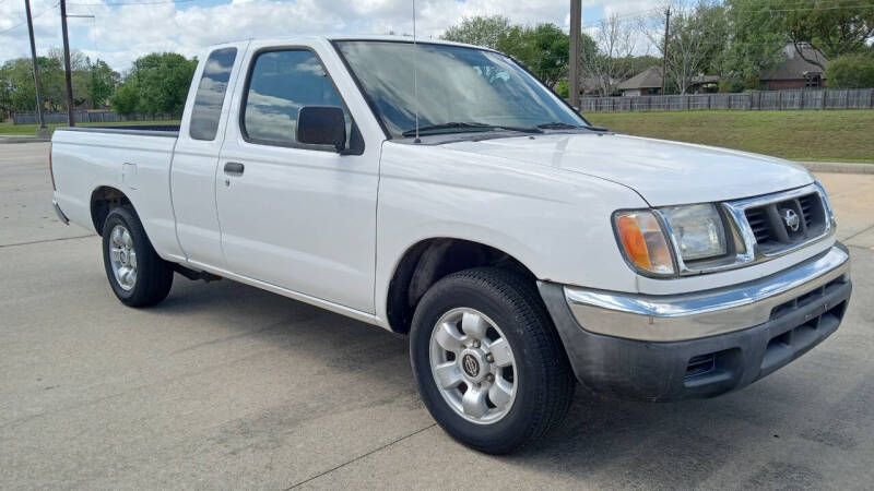 2000 Nissan Frontier XE
